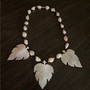 Elegant Shell Leaf Necklace